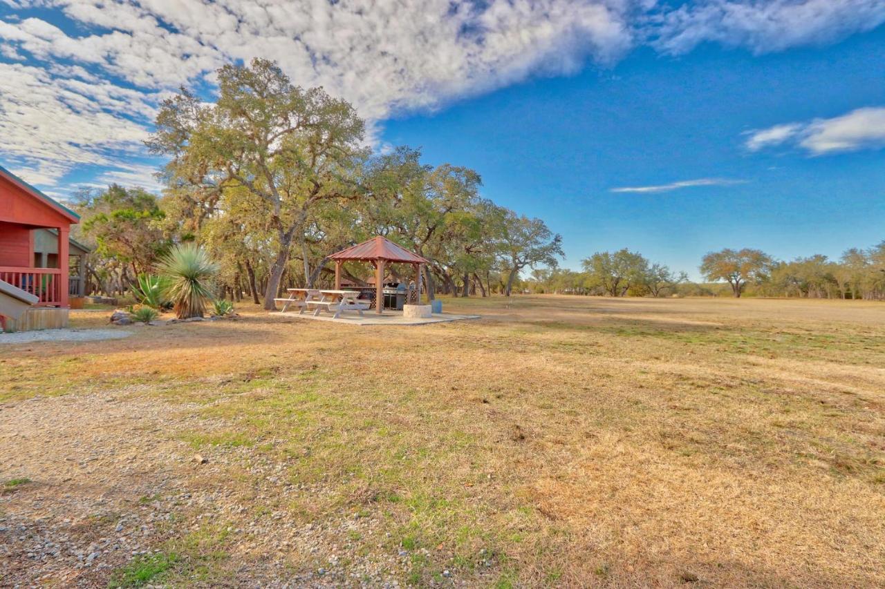 Vila The Ranch At Wimberley - Blue Hole Cabin #2 Exteriér fotografie